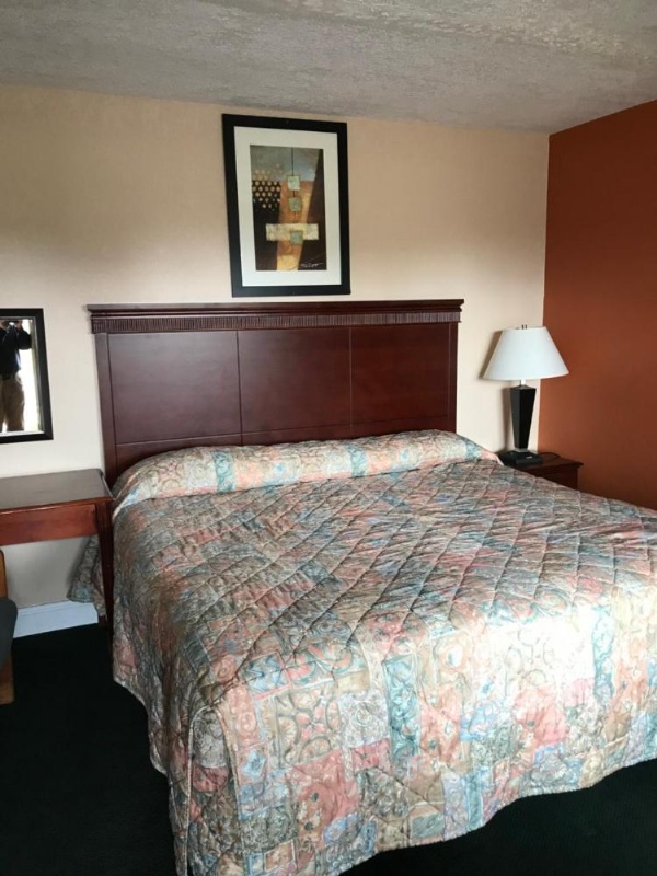 Travel Inn image 12