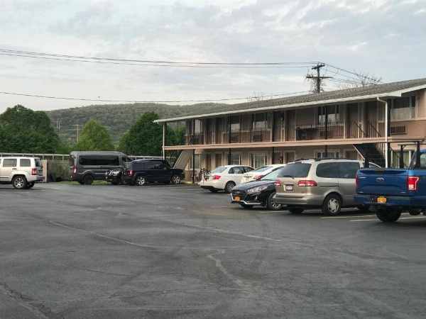 Travel Inn image 14